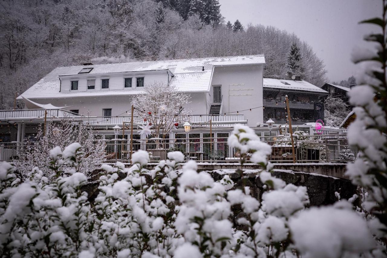 Das Schoene Leben Pop-Up Hotel Hornberg Exterior foto